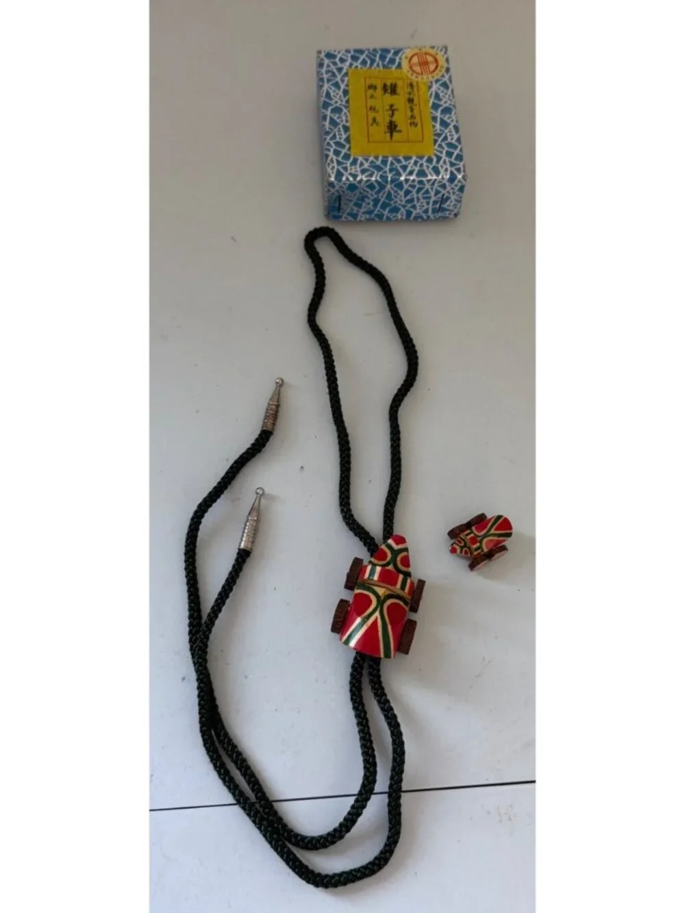 Japanese Kiji Guruma Folk Art Bolo Tie Pin Set Wood Pheasant Cart Box Paperwork